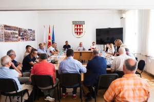 1758696390866807vRIg.jpg 未标题-6.jpg